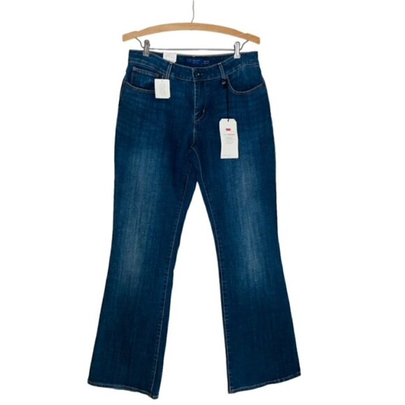 LEVI'S Bold Curve Classic Boot Cut Jeans - Size 12/31 - Picture 1 of 9